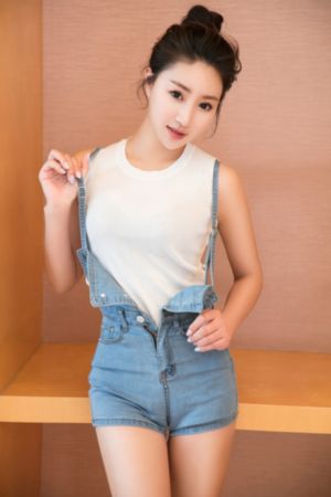 《无颜之月》