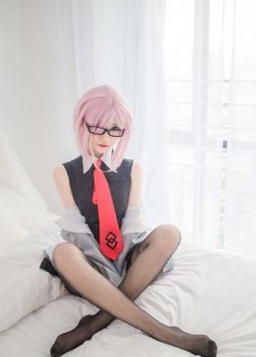 暴躁少女csgo电影